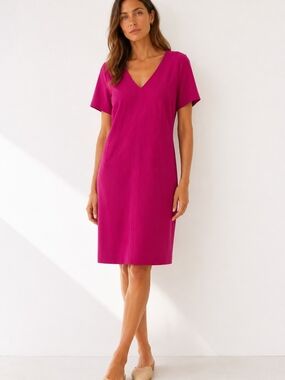 ESCADA Fucsia Shift Dress V-Neck Minimalist Cocktail Bussines Chic Old Money